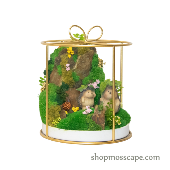Bonsaiscape with Hedgehogs in Round Ribbon Cage (L)