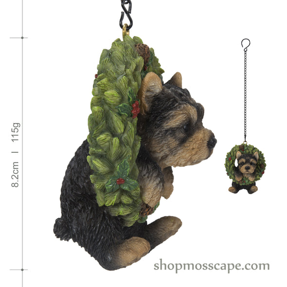 Hanging Round Holly Wreath with Yorkshire